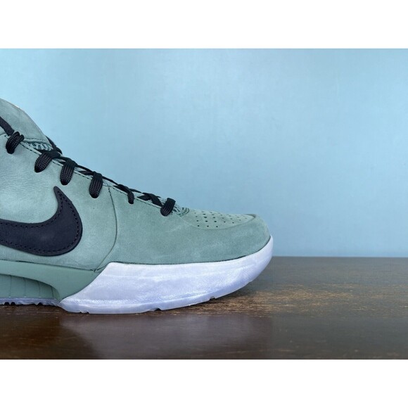 Nike Kobe 4 Protro \